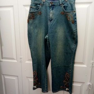 Jypsy Women's Boho Beads and Shells Embellished Crop Jeans in Size 14